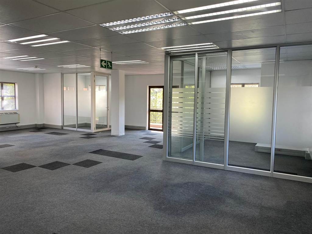 249  m² Commercial space in Woodmead photo number 23