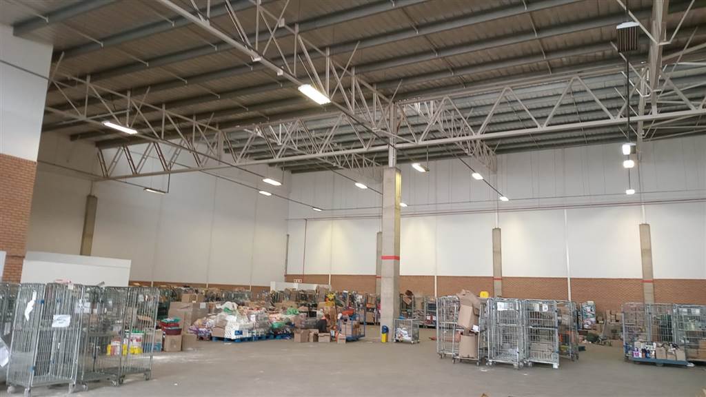 2356  m² Industrial space in Olifantsfontein photo number 5