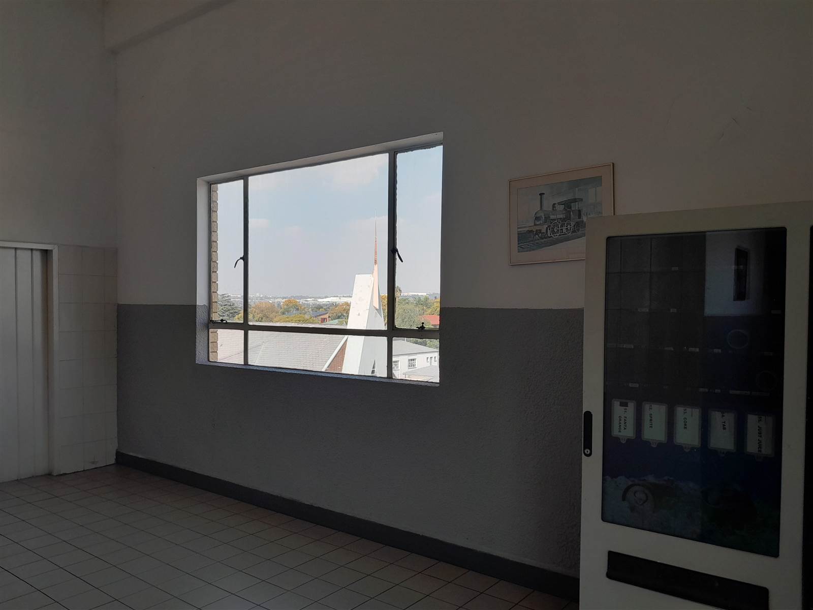 150  m² Commercial space in Edenvale photo number 17