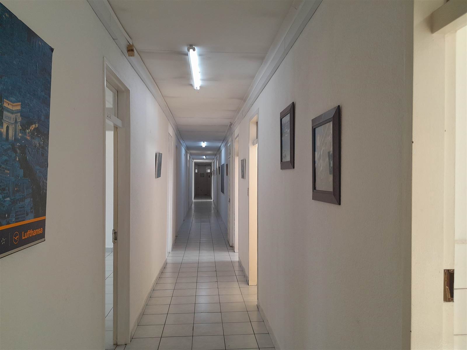 150  m² Commercial space in Edenvale photo number 2