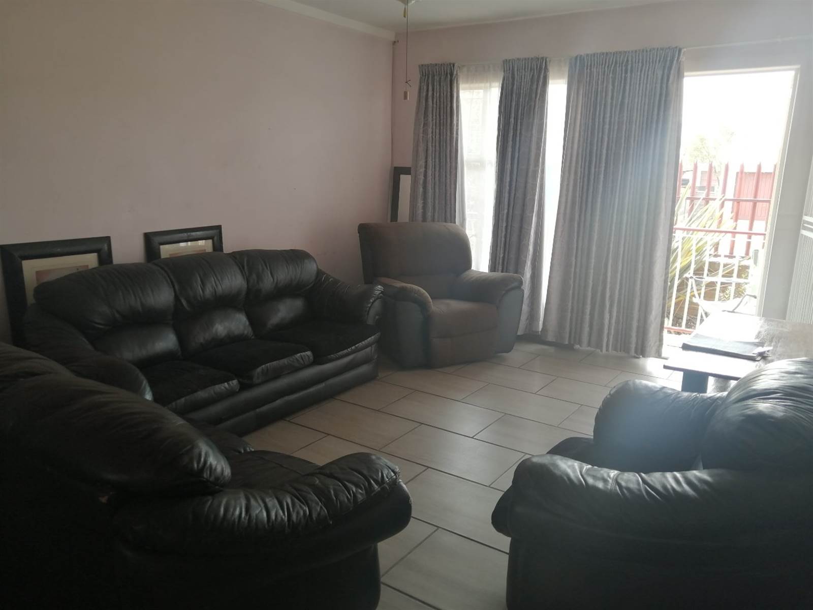1 Bed Apartment in Strubenvale photo number 20