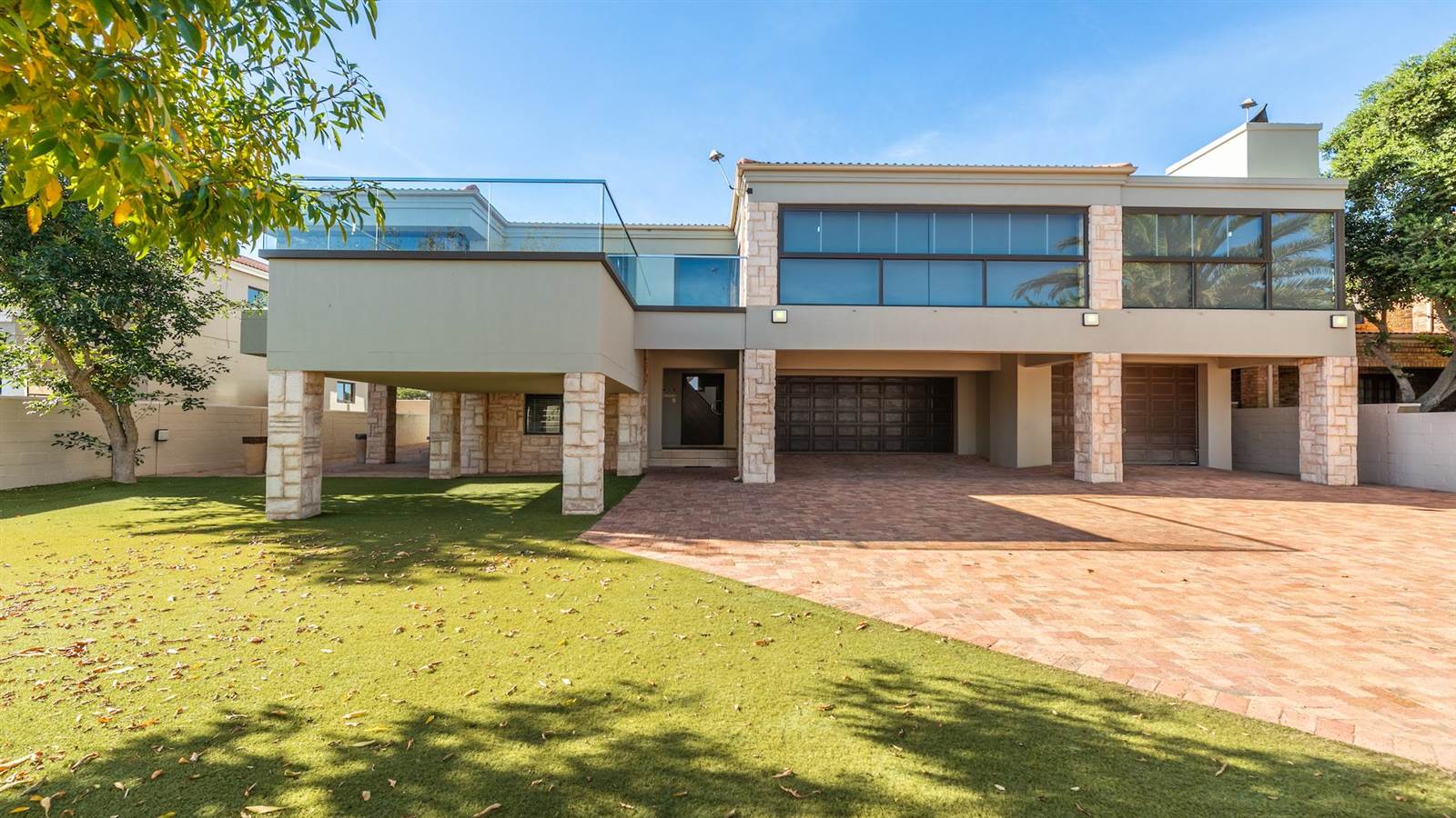 7 Bed House in Myburgh Park photo number 1