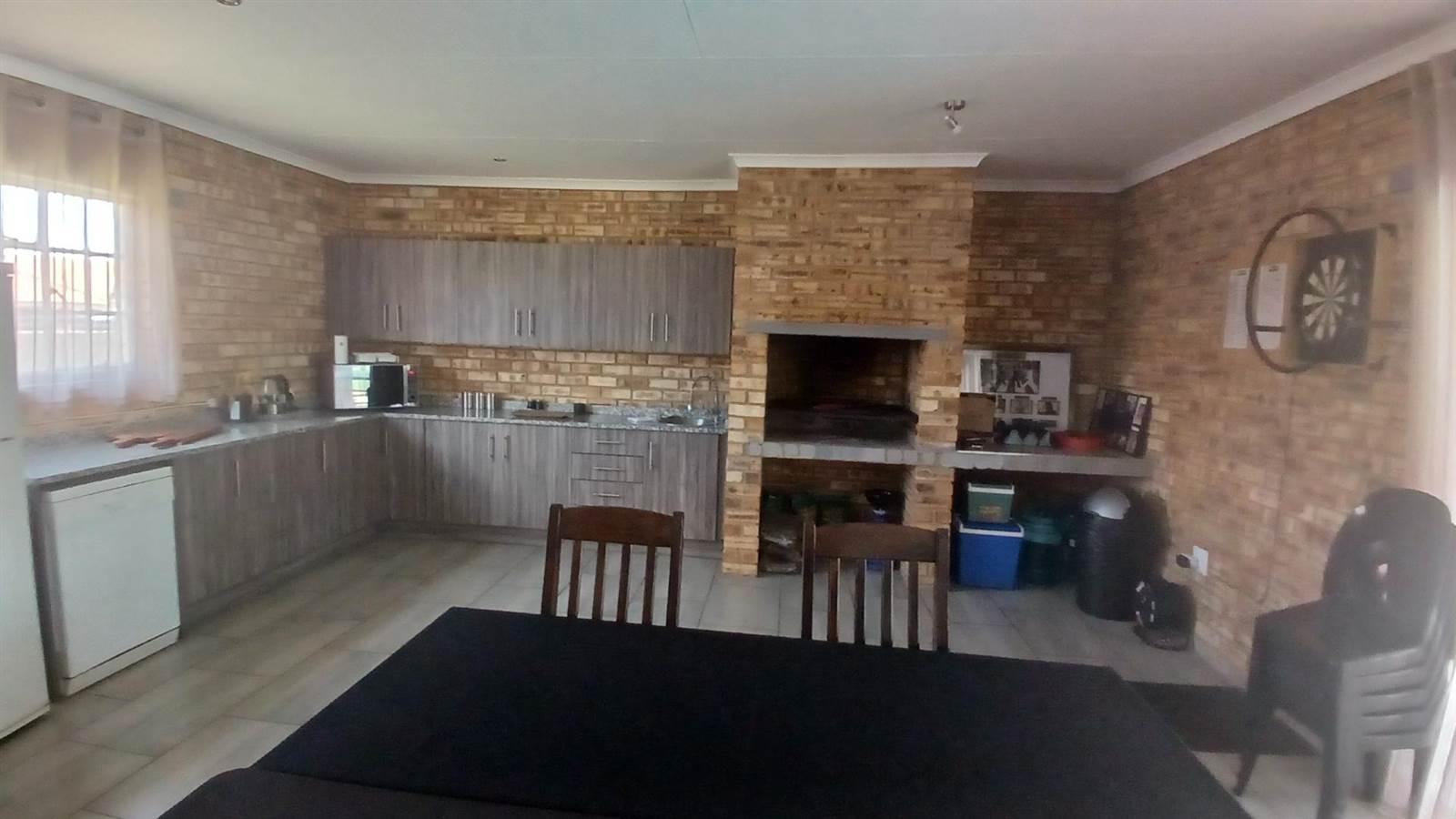 3 Bed House in Riversdale photo number 10