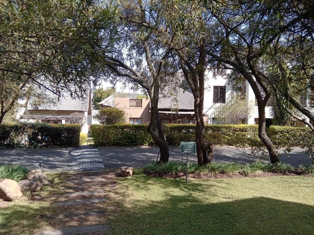 2 Bed Apartment in Jukskei Park photo number 18