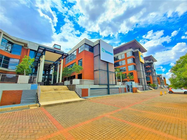 918 m² Commercial space 918 m² Commercial space