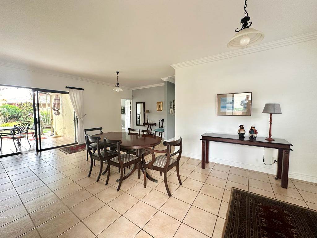 3 Bed Cluster in Ballito photo number 4