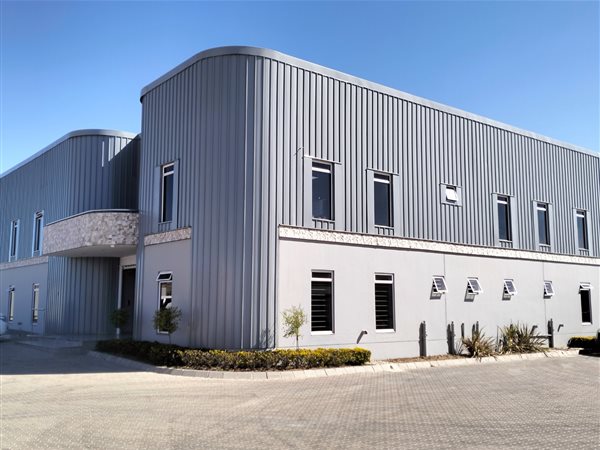 2 306  m² Commercial space