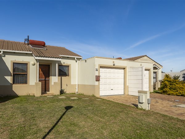 2 Bedroom House 2 Bedroom House