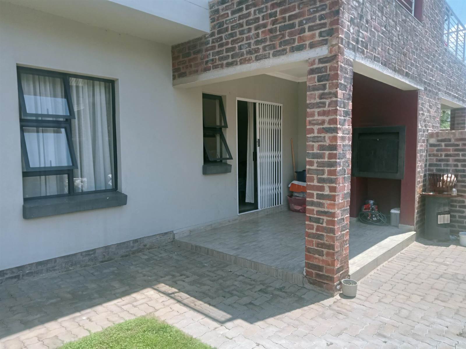 3 Bed Townhouse in Doornpoort and surrounds photo number 21