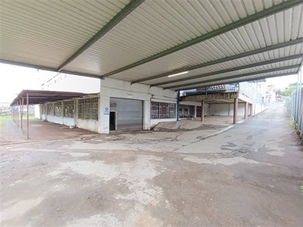 657  m² Industrial space