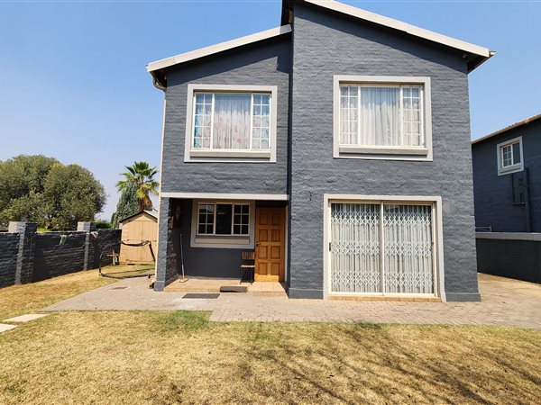 3 Bed Townhouse