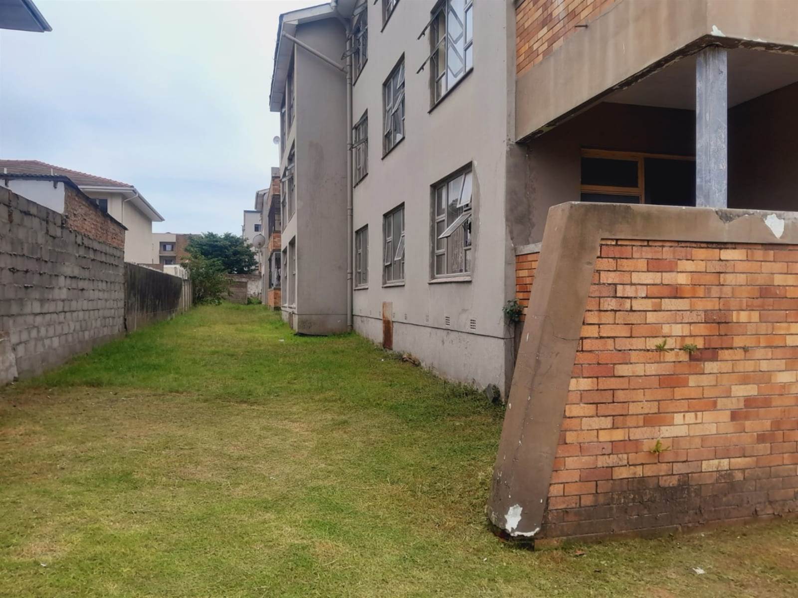 3 Bed Apartment in Southernwood photo number 18