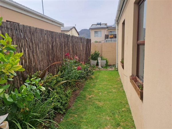 3 Bed Townhouse in Fairview Golf Estate