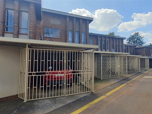 3 Bedroom Townhouse