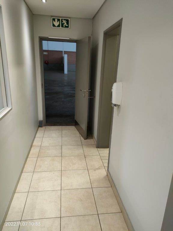2286  m² Industrial space in Olifantsfontein photo number 7