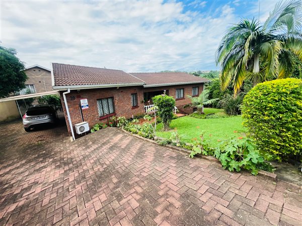 4 Bedroom House 4 Bedroom House