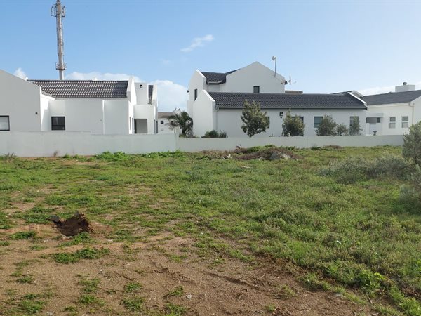 409 m² Land