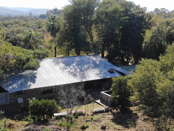 8.6 ha Smallholding 8.6 ha Smallholding