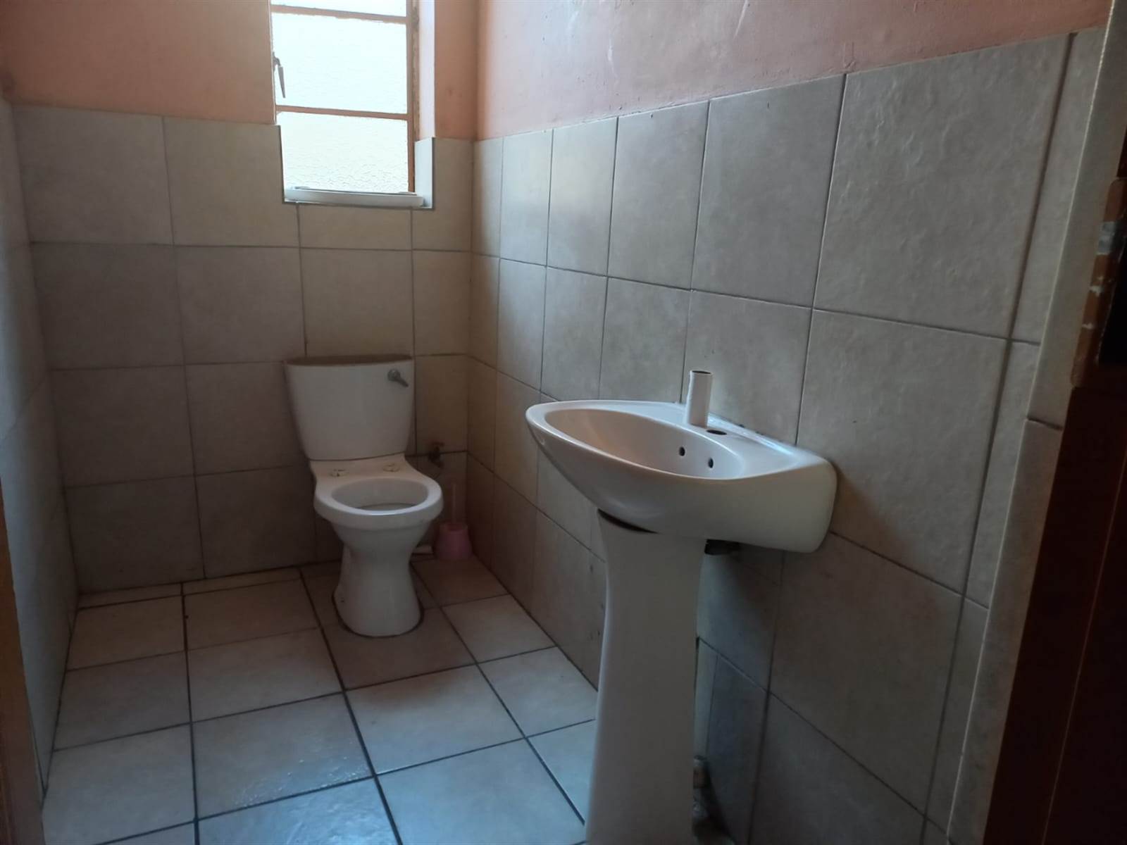 12 Bed House in Turffontein photo number 24
