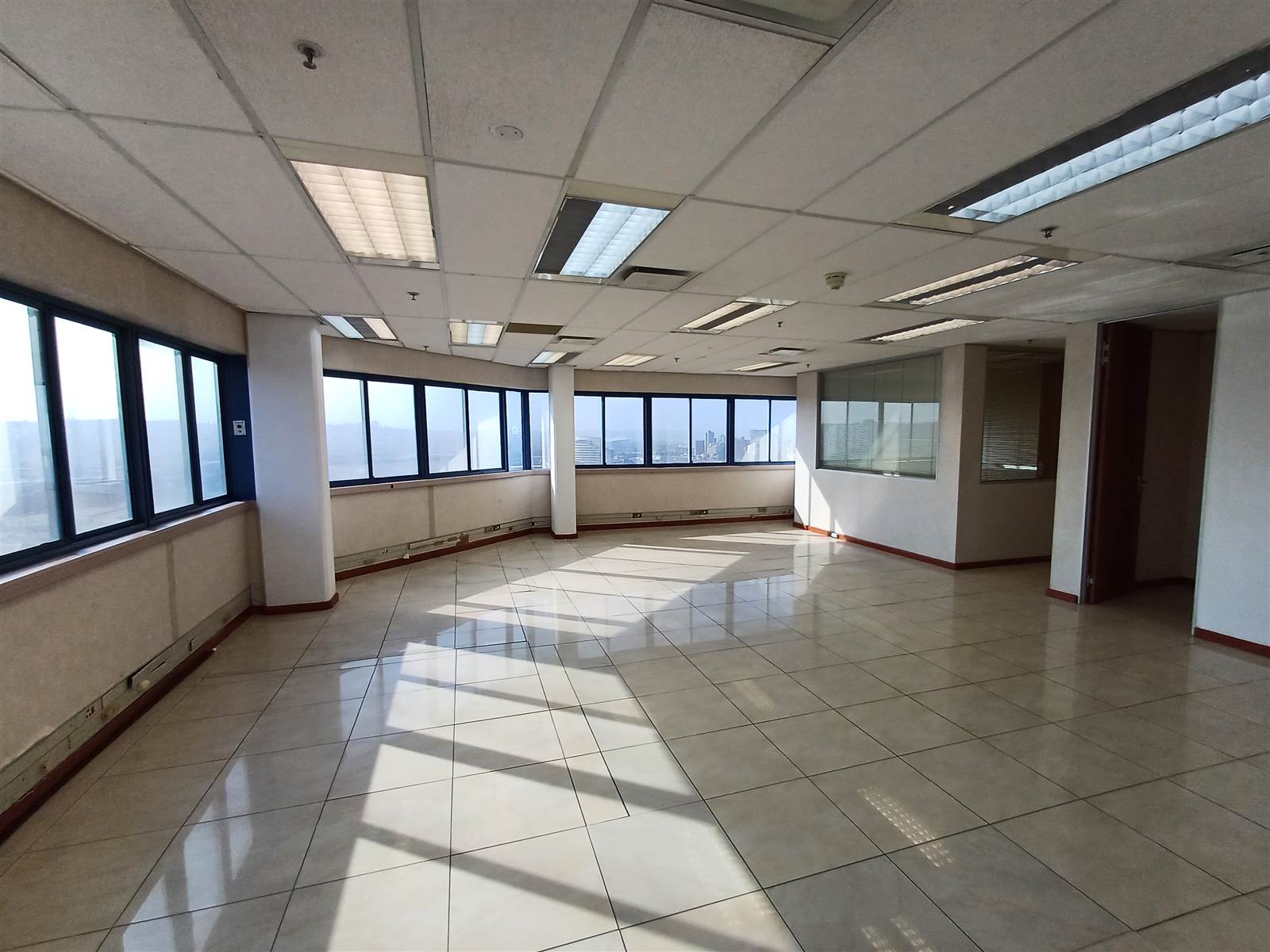 188.8  m² Commercial space in Durban CBD photo number 9