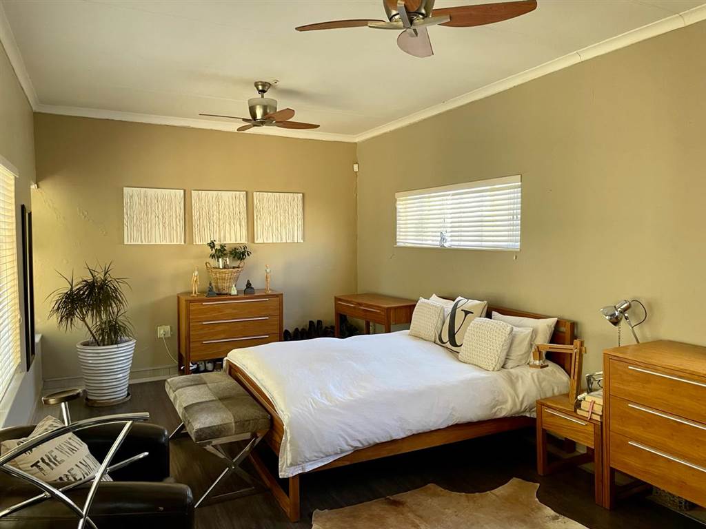 2 Bed Apartment in Mmabatho unit 3 photo number 9