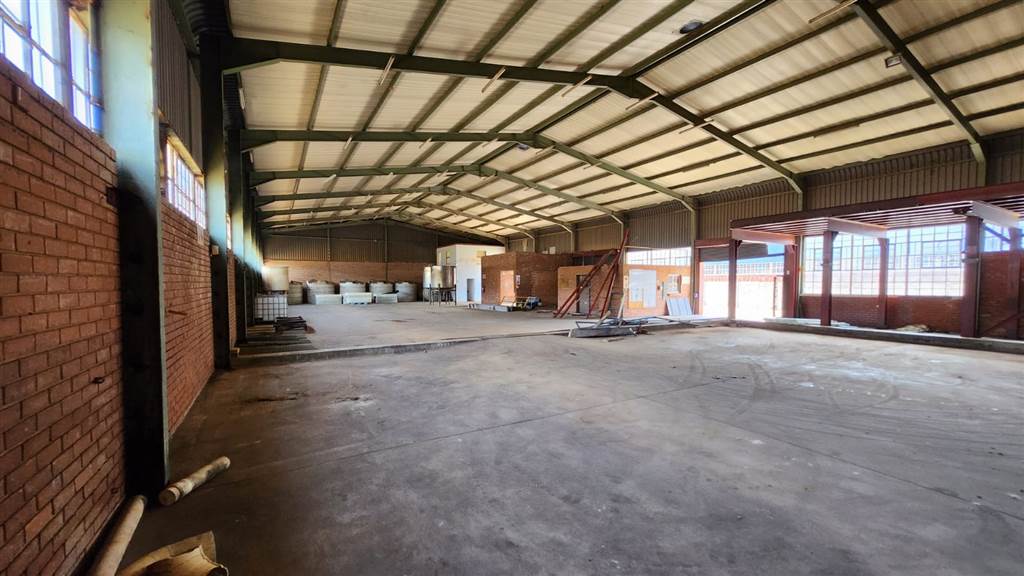 1700  m² Industrial space in Pretoria West photo number 17