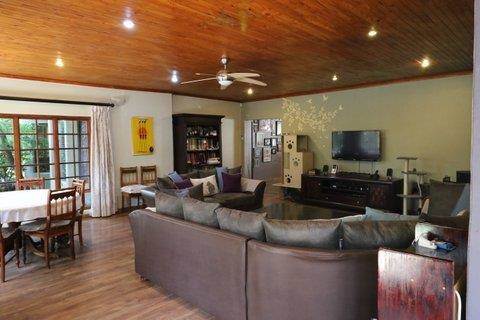 4 Bed House in Trichardt photo number 6