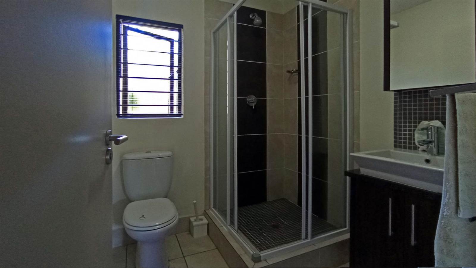 2 Bed House in Witkoppen photo number 8