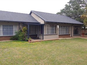 4 Bed House in Modder East