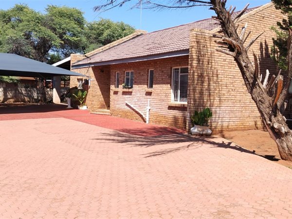 3 Bedroom House 3 Bedroom House