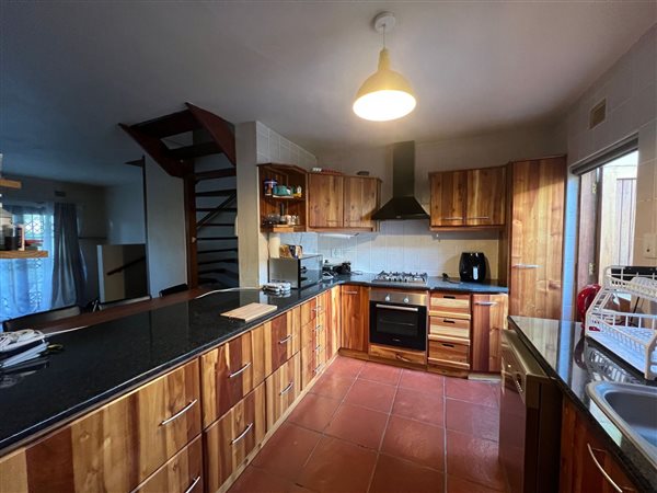 3 Bedroom Apartment 3 Bedroom Apartment
