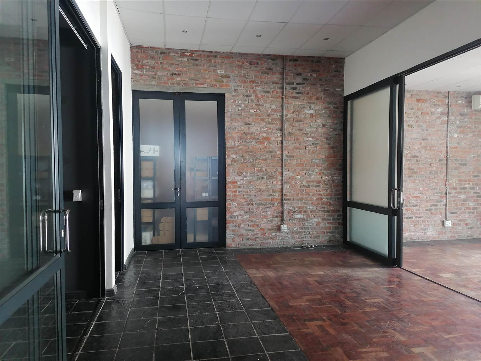 117  m² Commercial space in Salt River photo number 17