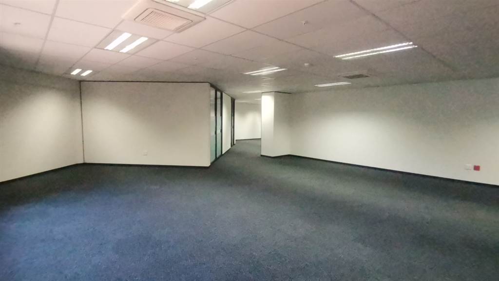 336  m² Commercial space in Parktown photo number 17