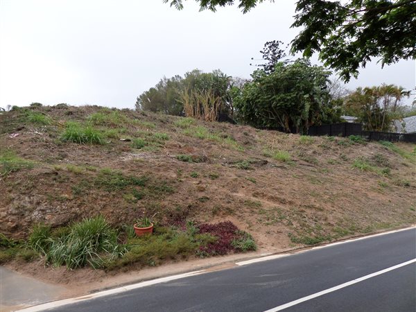 1800 m² Land available in Cowies Hill