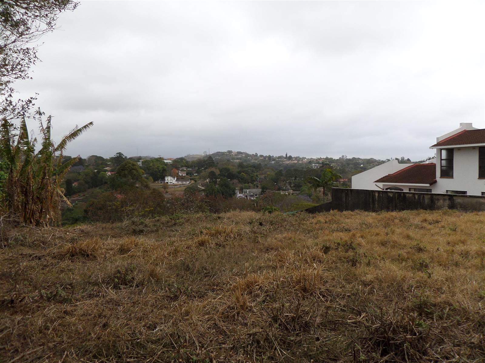 1800 m² Land available in Cowies Hill photo number 3