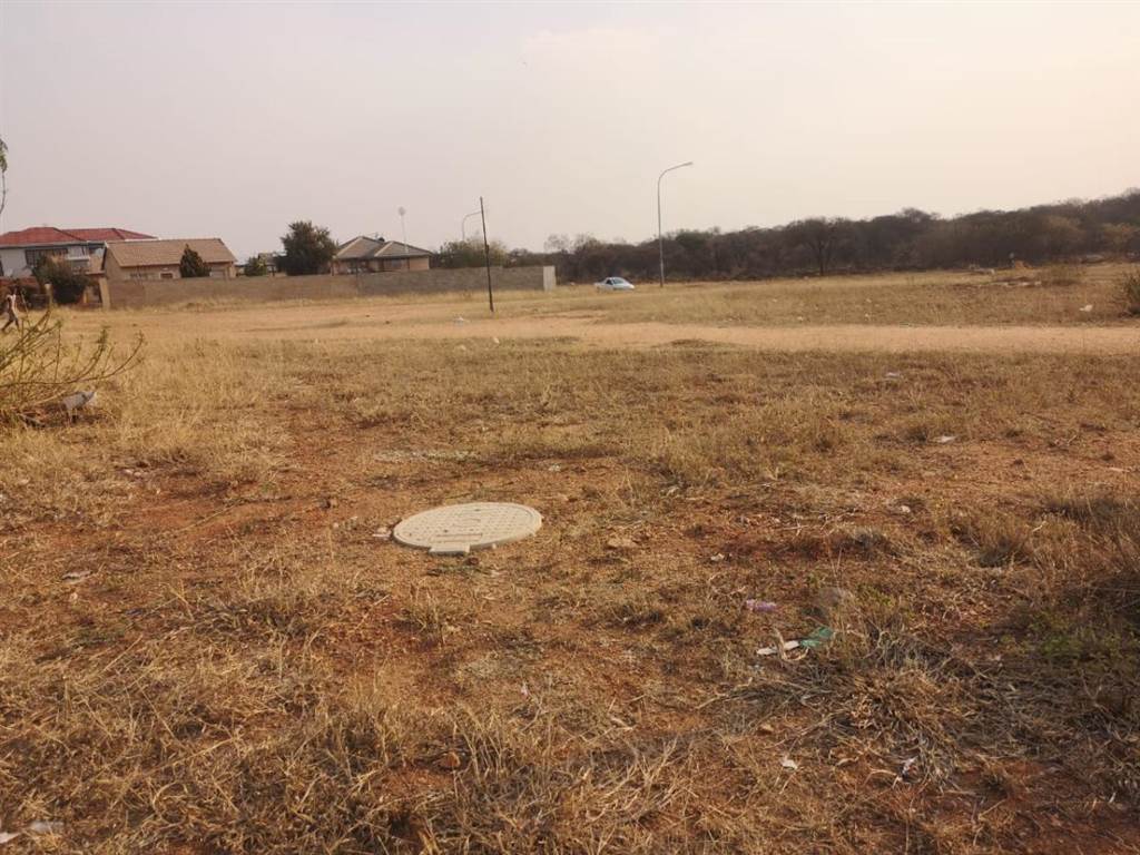 2680 m² Land available in Southern Gateway photo number 4