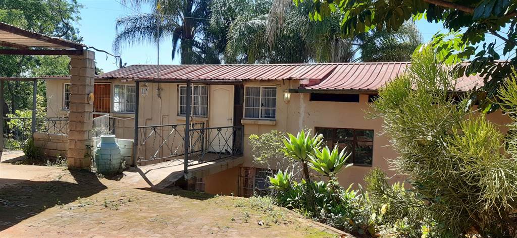 5 Bed House in Tzaneen photo number 21