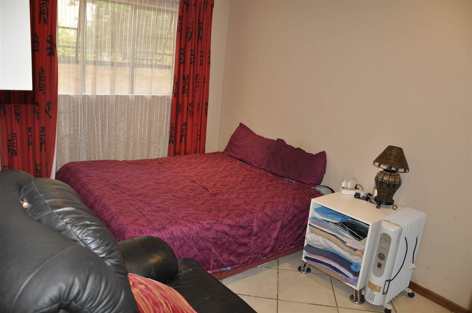 3 Bed Apartment in Sagewood photo number 17