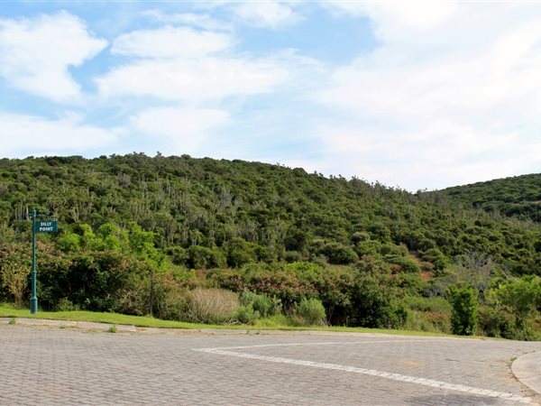 783 m² Land