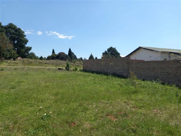 761 m² Land available in Dullstroom