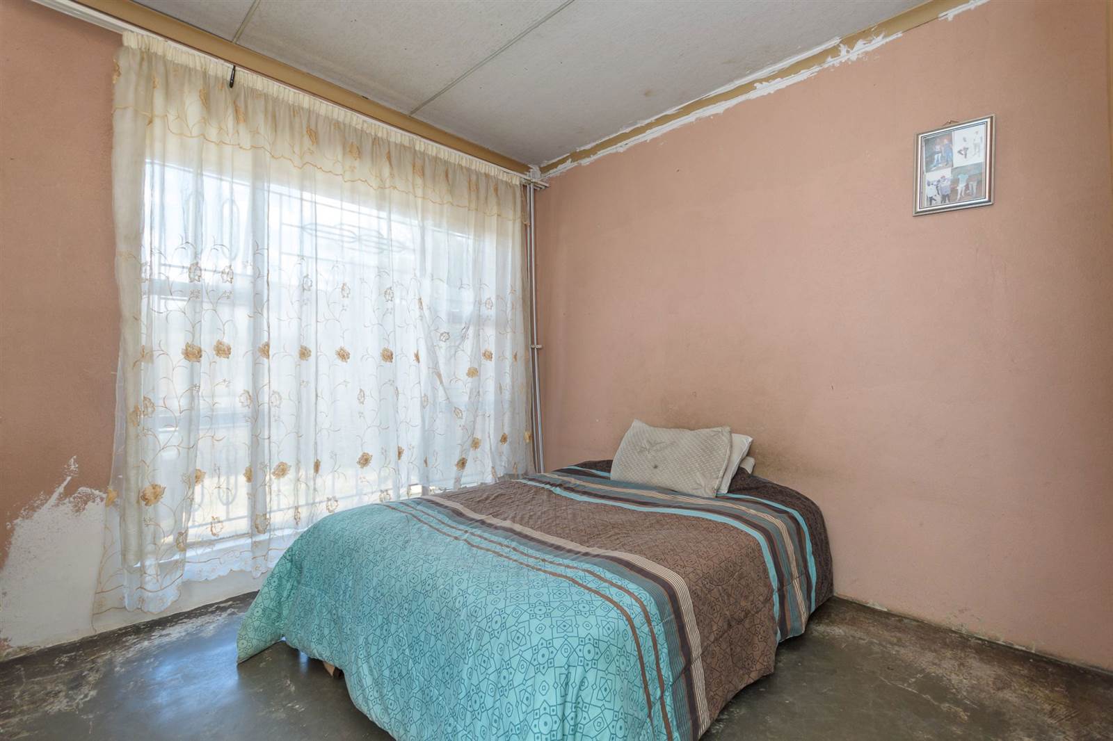 3 Bed House in Tembisa photo number 15