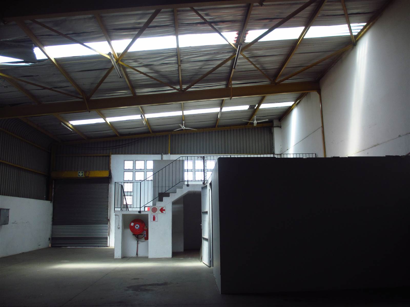 344  m² Industrial space in Kya Sands photo number 11